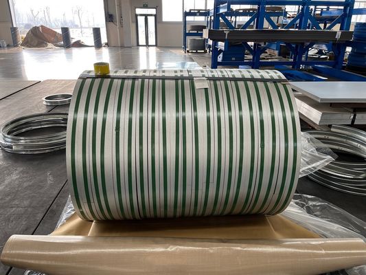 ASTM DIN GB Z275 Z180 G350 Dx51d Dx52D SPCC Lustrino Zincato Galvalume Nastro di acciaio Imballaggio standard in condizioni di navigazione