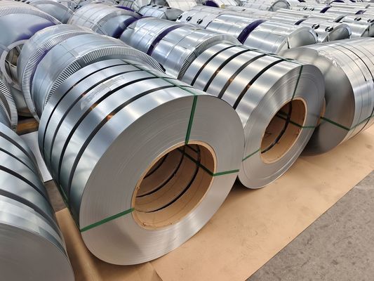Strisce di acciaio galvanizzato a spangolo zero utilizzate per applicazioni di cornici e chiusure di porte a rotelle